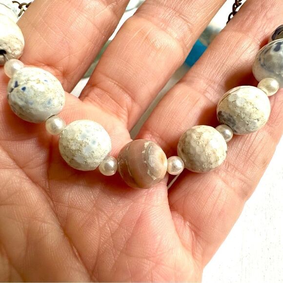 Multi strand beaded natural stones necklace - Picture 11 of 11